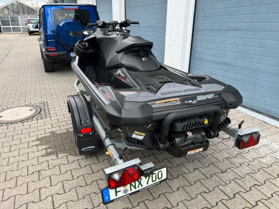 Seadoo RXP-X-RS 300 AUDIO Model 2022 Triple Black neu in Frankfurt am Main