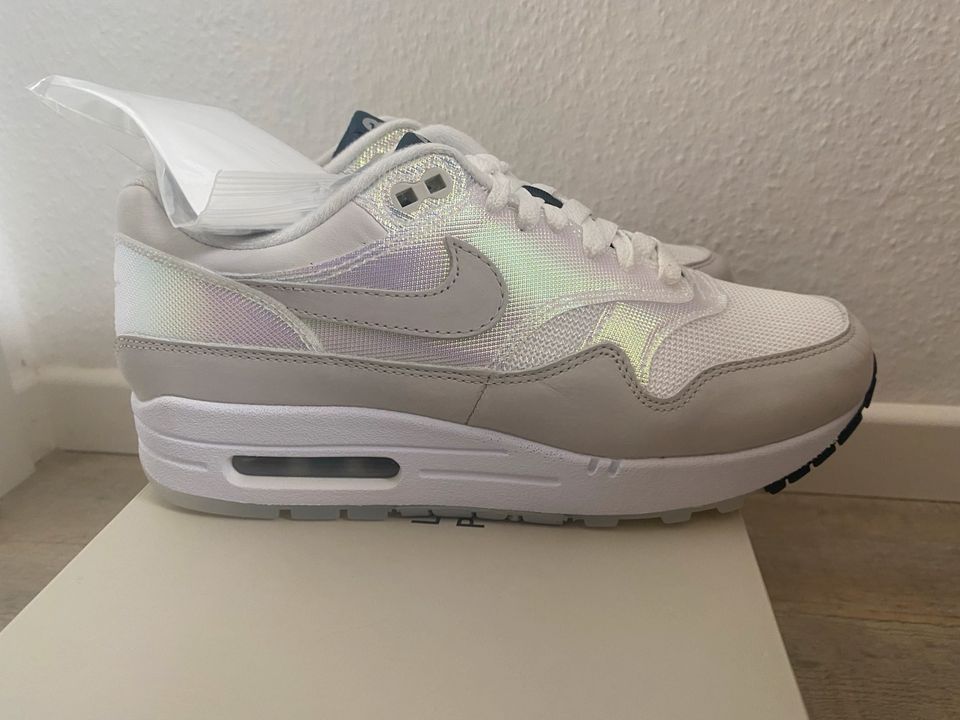 Nike Air Max 1 AMD La Ville Lumière (Women's) EU 39, neu in Scharbeutz