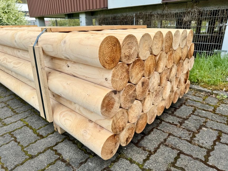 Palisade Rundholz Schneefangholz Stangen Holz - 20 x 300 - NATUR in Lennestadt