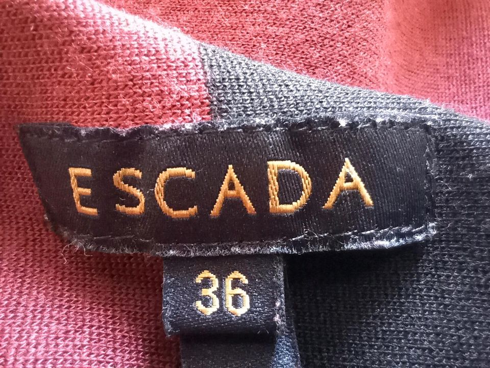 Escada Strickkleid in München