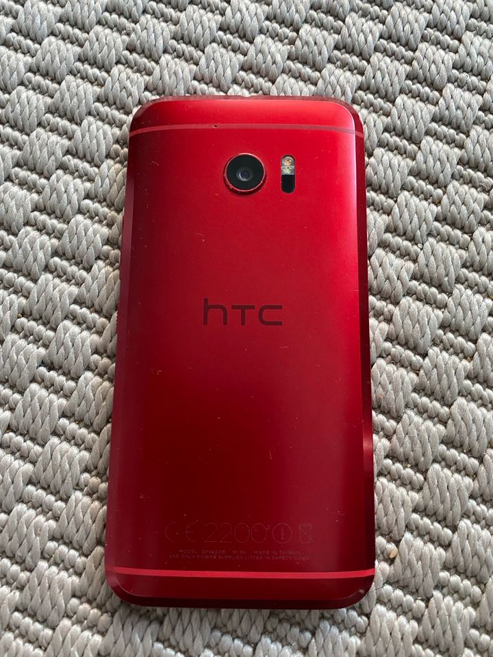 HTC 10 handy 32GB defekt in München