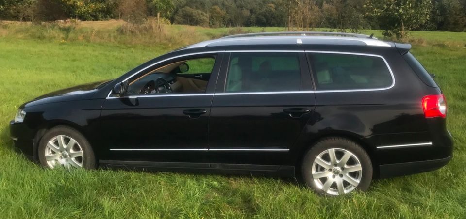 VW Passat Variant 3C B6 2.0 TDI DSG + Zahnriemen + HU TÜV neu in Rauschenberg