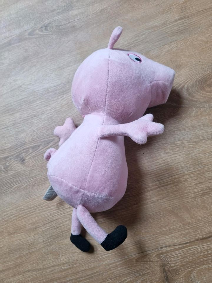 Peppa Wutz Kuscheltier mit Sound Plüschtier in Breitenberg