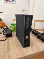 Xbox 360 mit 3 Controllern und 15 Spielen Thüringen - Erfurt Vorschau