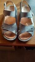 Sandalen grau Finn Comfort Gr. 37 Hessen - Biedenkopf Vorschau