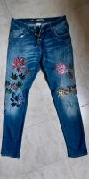 Please Jeans mit edler Stickerei:  Modell: PLE-18-958, Größe S Baden-Württemberg - Kißlegg Vorschau