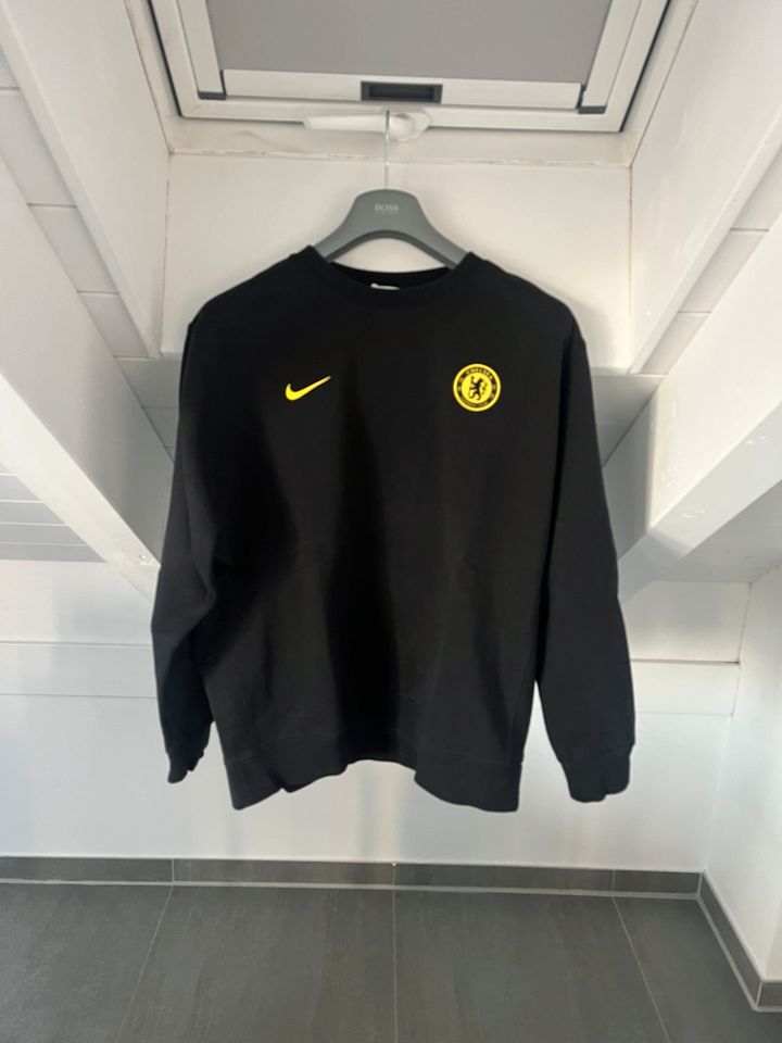 Nike Sweatshirt Pullover in Lenting