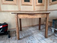 Holztisch aus Massivholz Höhe 75 breite 110 Länge 80 Hessen - Neu-Isenburg Vorschau