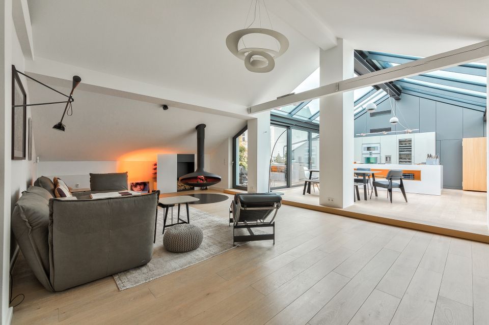 Design-Penthouse für höchste Ansprüche mit 4 Meter hohen Decken in Berlin