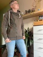 Naketano Pullover schräg S (36/38) Mecklenburg-Vorpommern - Strasburg  Vorschau