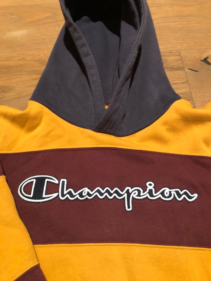 Hoodie Kids Champion orange-bordeaux Größe 152/167 in Baden-Württemberg -  Ulm | eBay Kleinanzeigen ist jetzt Kleinanzeigen