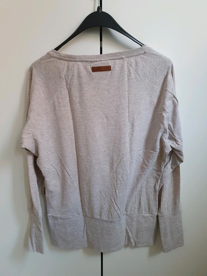 Super weicher dünner Naketano Pullover grau M in Langenhagen