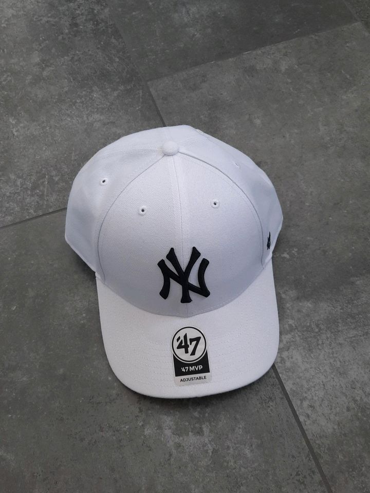 MLB Yankees MVP Snapback Cap by 47 Brand in Steinen