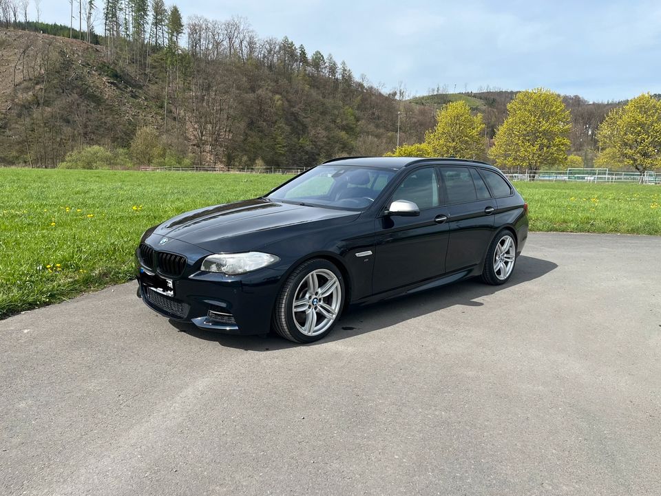 BMW M550D XDrive Touring F11 LCI M550 Diesel HU neu in Arnsberg