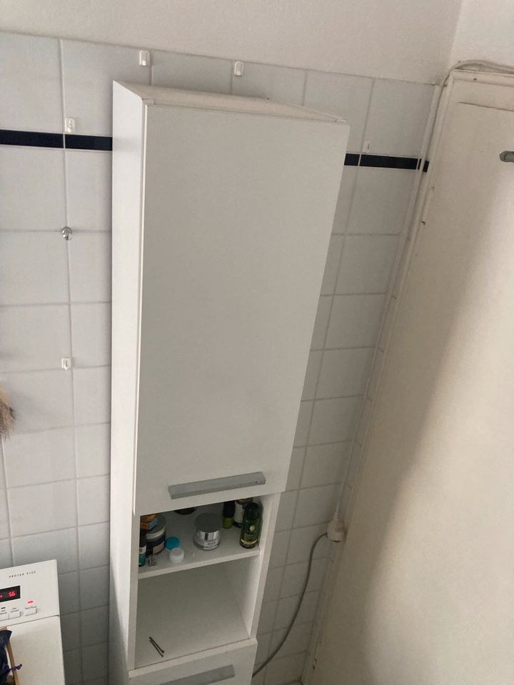 Badezimmer Schrank in München