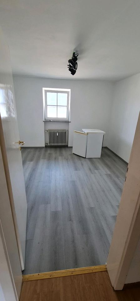 3.5 Zimmer Wohnung mit Teilüberdachter Terrasse inc Stellplätze in Bockhorn