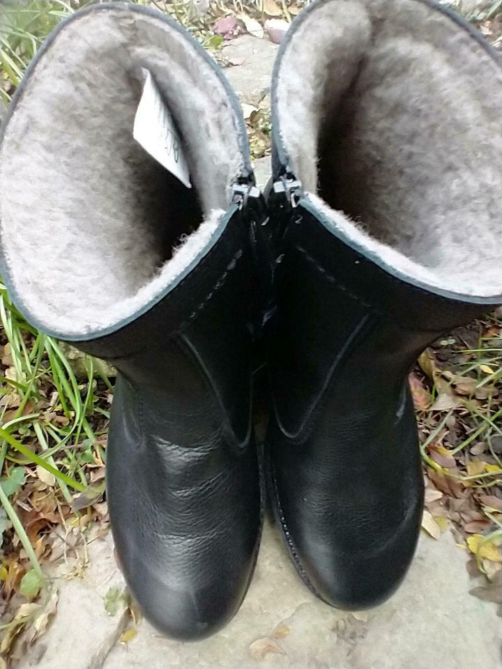 Neuwertige Herren Franken Stiefel, Leder, Gr. 40 in Pegau