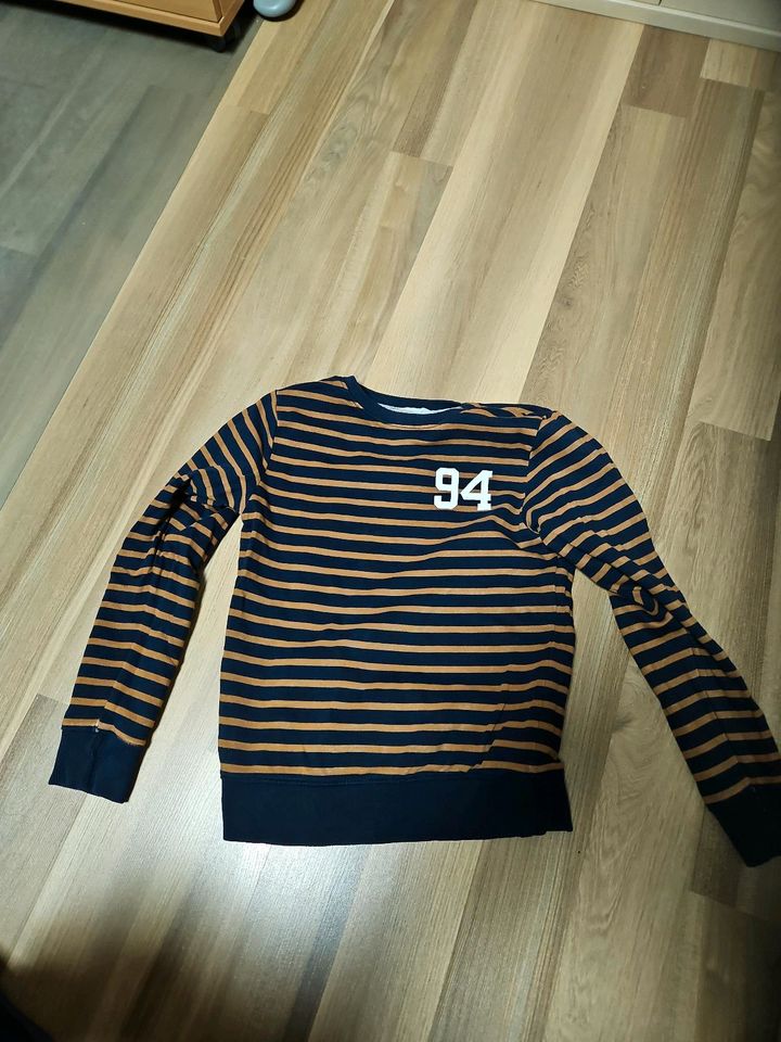 H&M Pullover Gr. 134/140 in Oebisfelde-Weferlingen