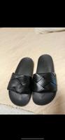 Asos Schlappen Sandalen schwarz 37,5 Rheinland-Pfalz - Höhr-Grenzhausen Vorschau