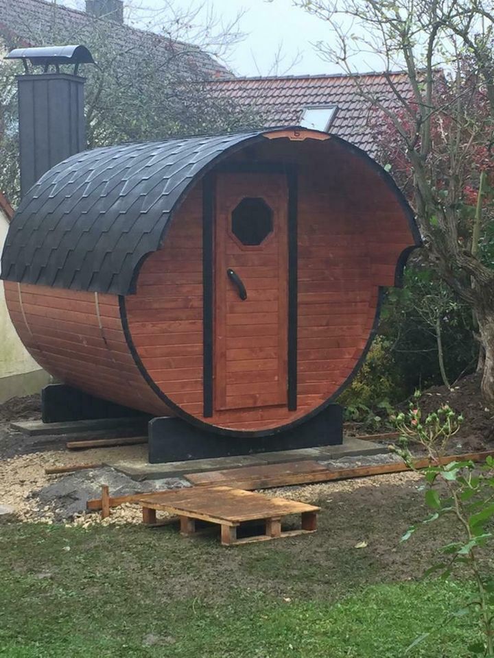 Fasssauna  2.8m mit Vordach,  Sauna ,mobile Sauna , bochky in Berlin