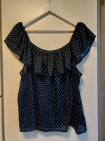 T Shirt mit Carmen Kragen Gr.  XL  von H&M Berlin - Friedrichsfelde Vorschau