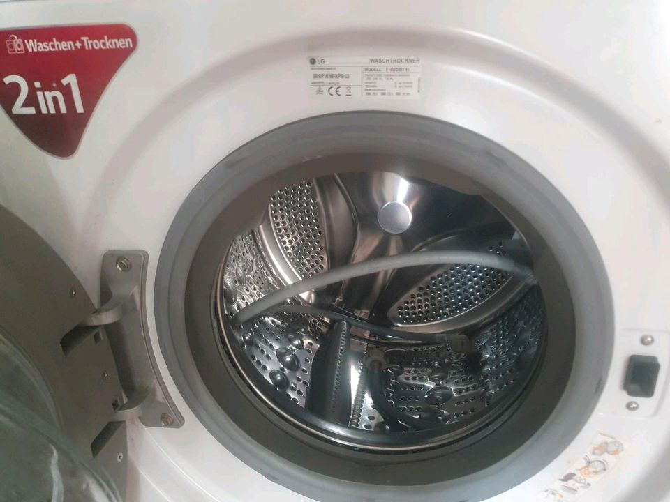 Waschtrockner / Waschmaschine defekt in Bernau