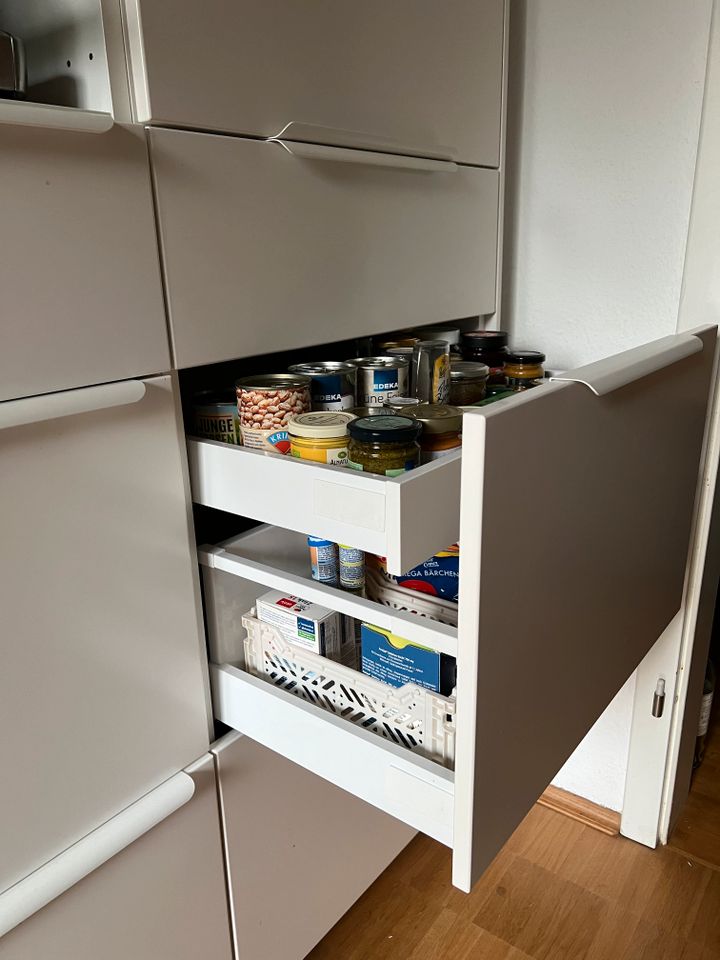IKEA Metod Küchenschrank neuwertig, NP 700,-€ in Dresden