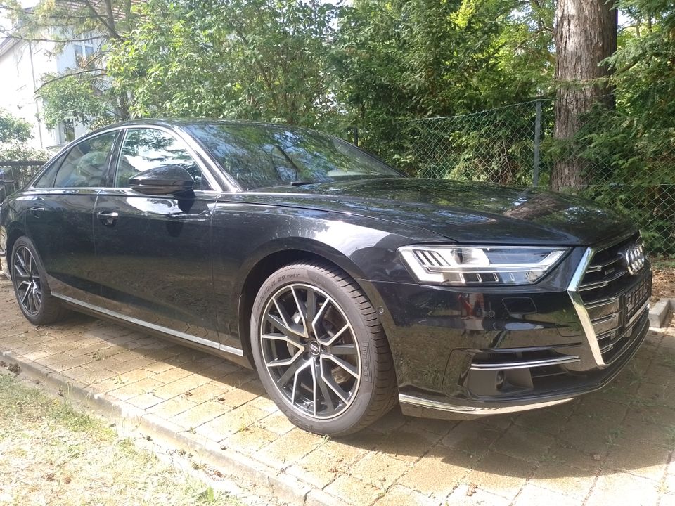 Audi A8 50 TDI Quattro in Berlin