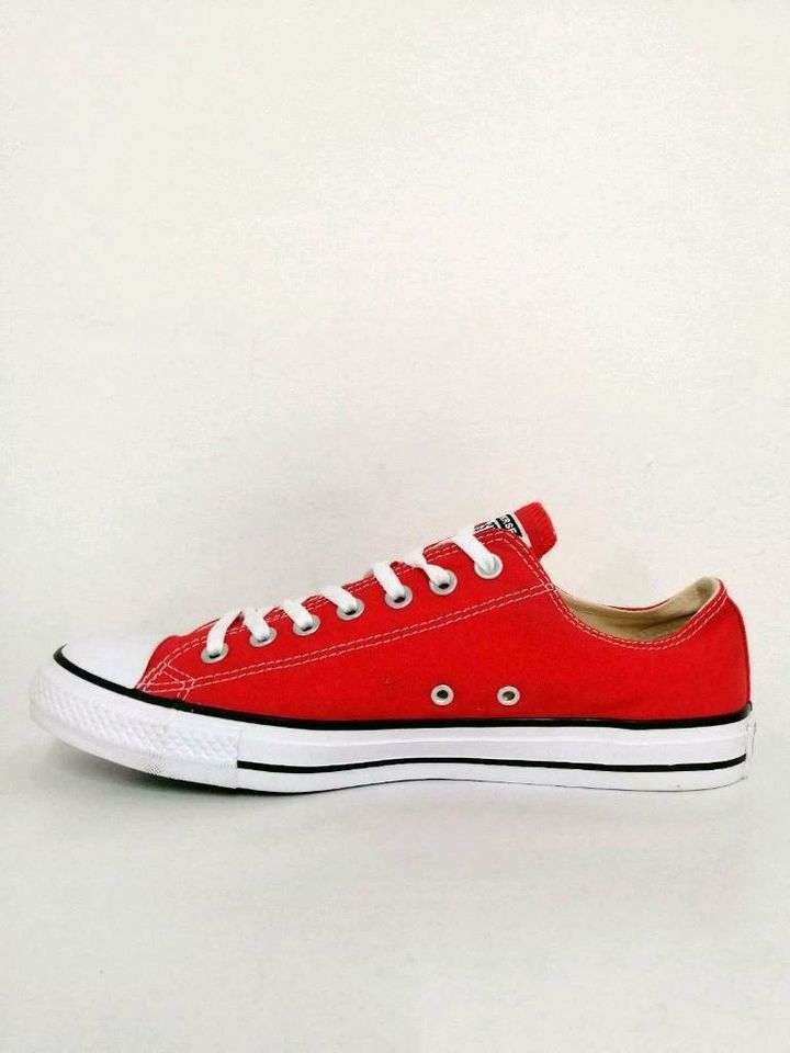 Neu Unisex Converse Gr 39. Gr 39,5. Gr 41. Gr 44 in Ottweiler