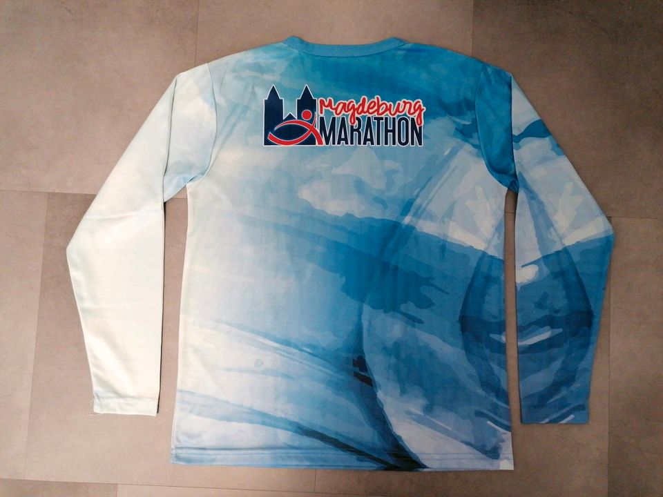 Magdeburg Marathon Laufshirt Unisex, Größe L in Hornhausen