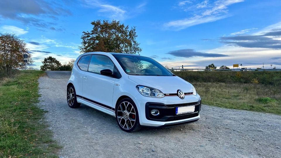 Volkswagen up! 1.0 TSI 85kW GTI in Velpke