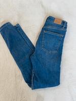Bershka High Waist Skinny Jeans Denim Gr. 34 Niedersachsen - Wolfsburg Vorschau