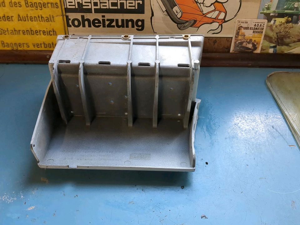 Mercedes LKW Oldtimer SK Einstieg Kasten NOS neu 6416600101 in Selters