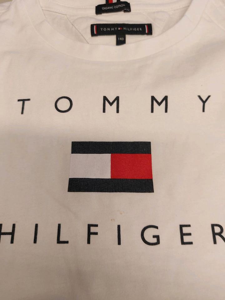 hilfiger t shirt  Größe 140 in Dortmund