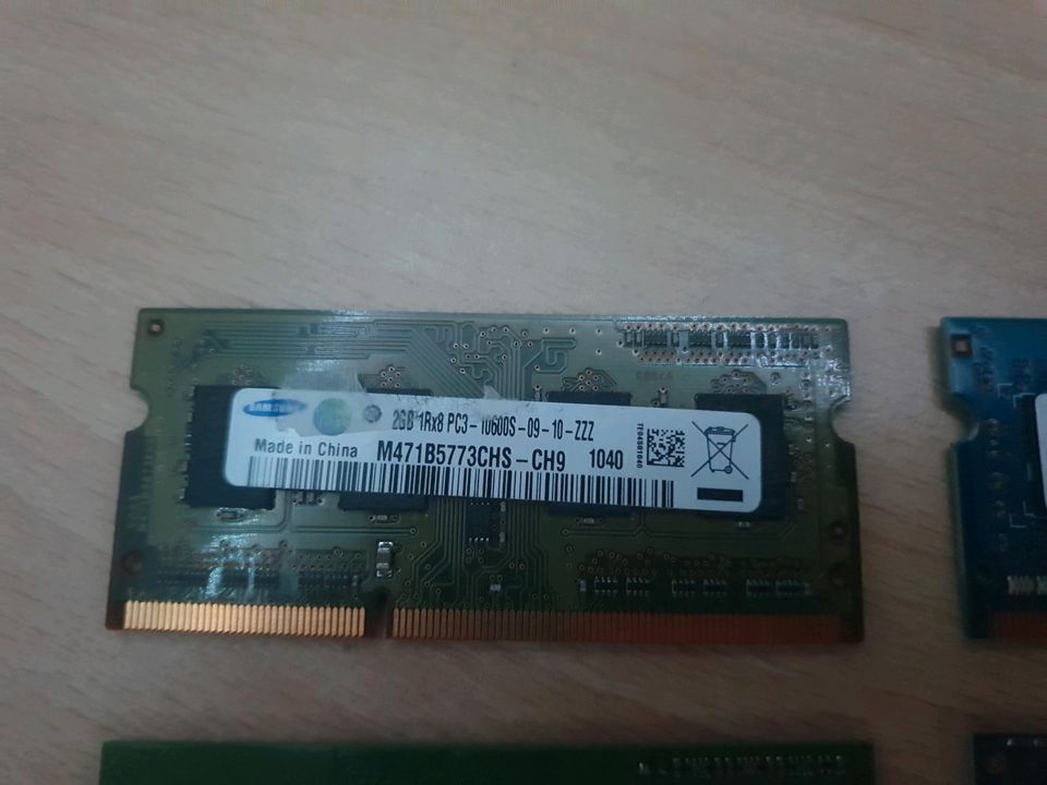 Verschiedene Laptop Ram Sticks DDR3 in Celle