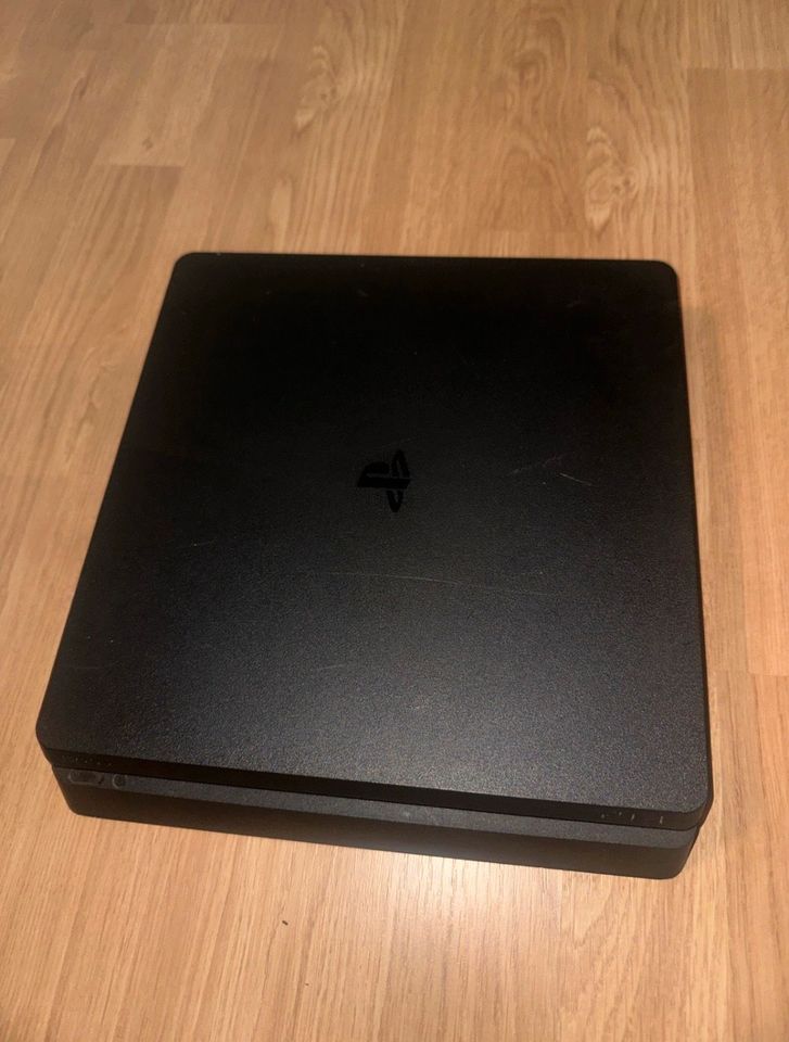 Ps4 Slim 500gb in Munster