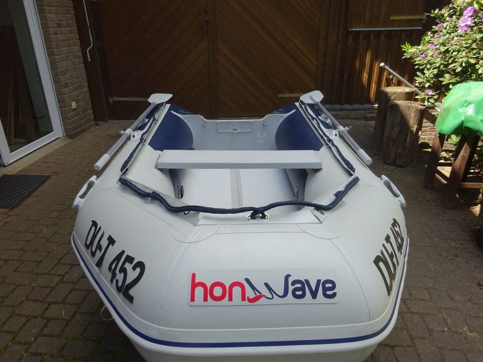 Schlauchboot Honwave 27 IE2 mit Yamaha 5 PS 4 Takt Motor in Ruppichteroth