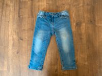 Jeans in 3/4-Länge, Größe 140 Niedersachsen - Uetze Vorschau