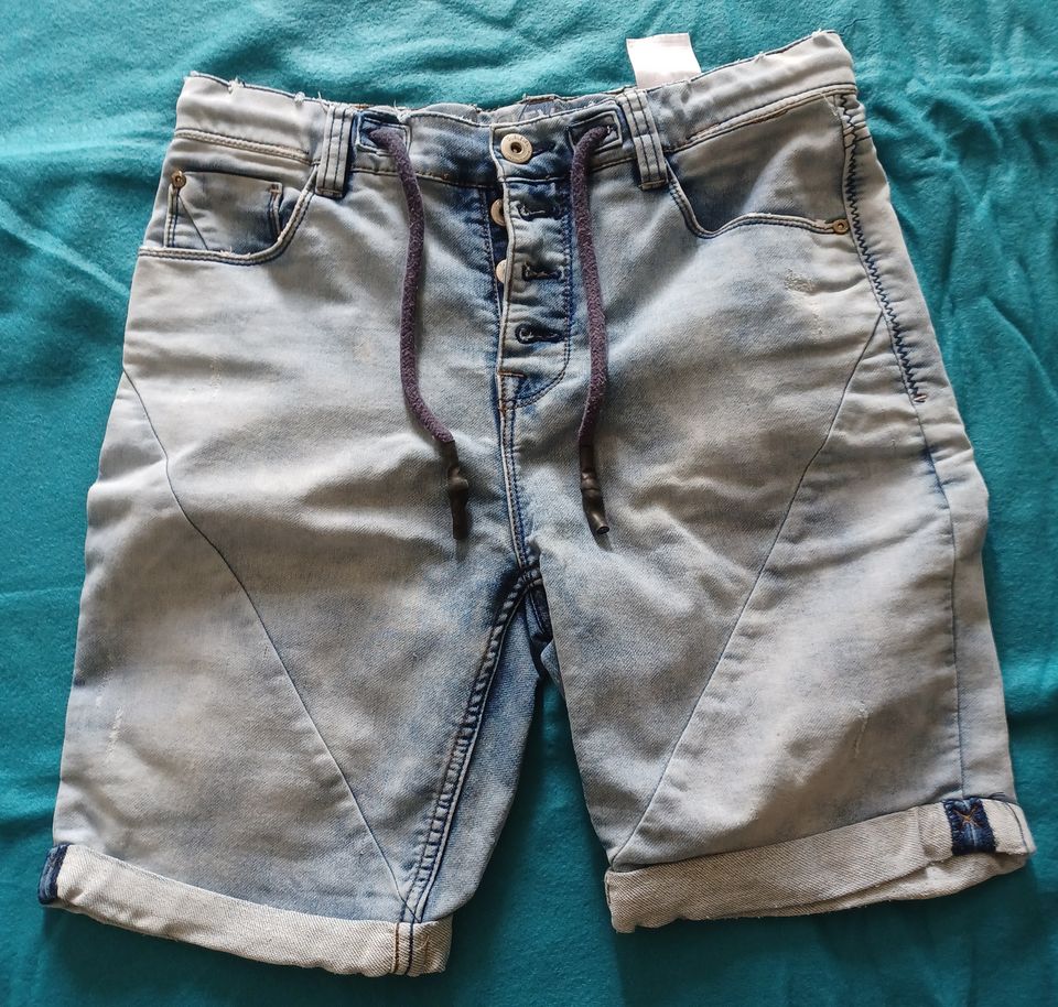 Sublevel Shorts, Jeans, Grösse 32 in Quedlinburg OT Gernrode