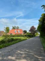 Einfamilienhaus mit Nebengebäuden und Weideland Niedersachsen - Großheide Vorschau