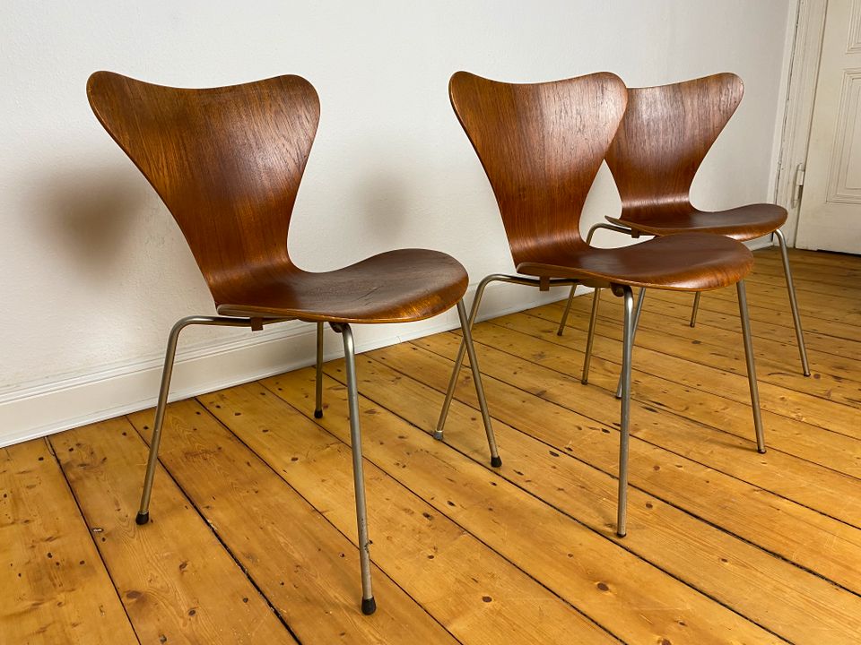 3er Set Arne Jacobsen 7 Chairs Fritz Hansen 1st Edition 50er Teak in Wuppertal