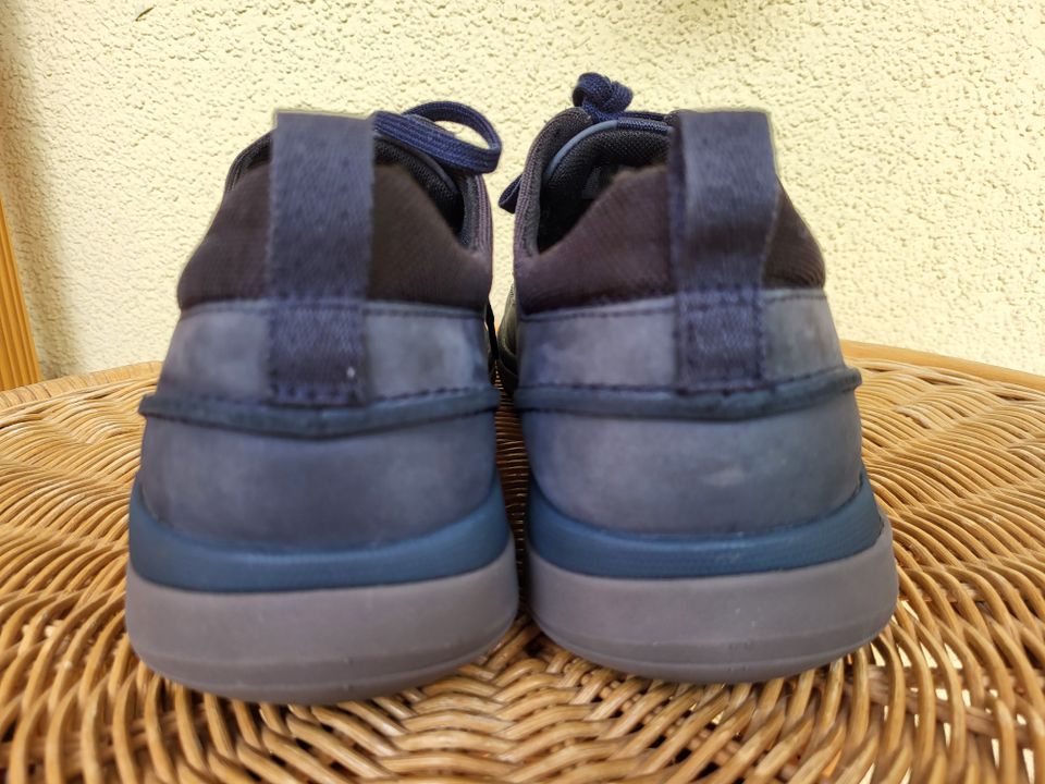 Clarks Herren Schuhe Gr.9,5 (44) in Karlsruhe