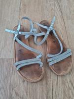 Tamaris silberne Sandalen Gr. 37 Bayern - Regensburg Vorschau