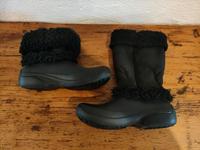 Crocs 41 Stiefel Fell schwarz Halbschuh Nadia selten Bayern - Mitterskirchen Vorschau