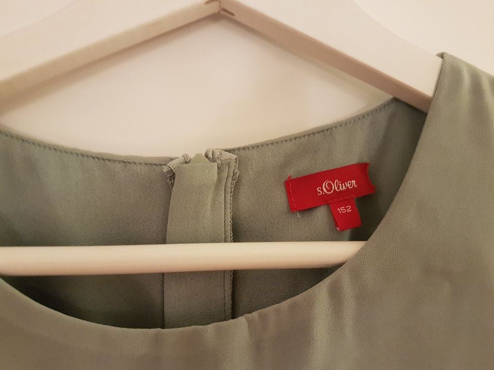 Kleid  Kinderkleid sOliver 152 in Göppingen