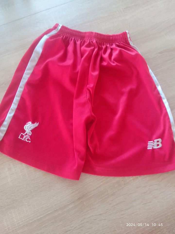 Trikot Set FC Liverpool in Bochum