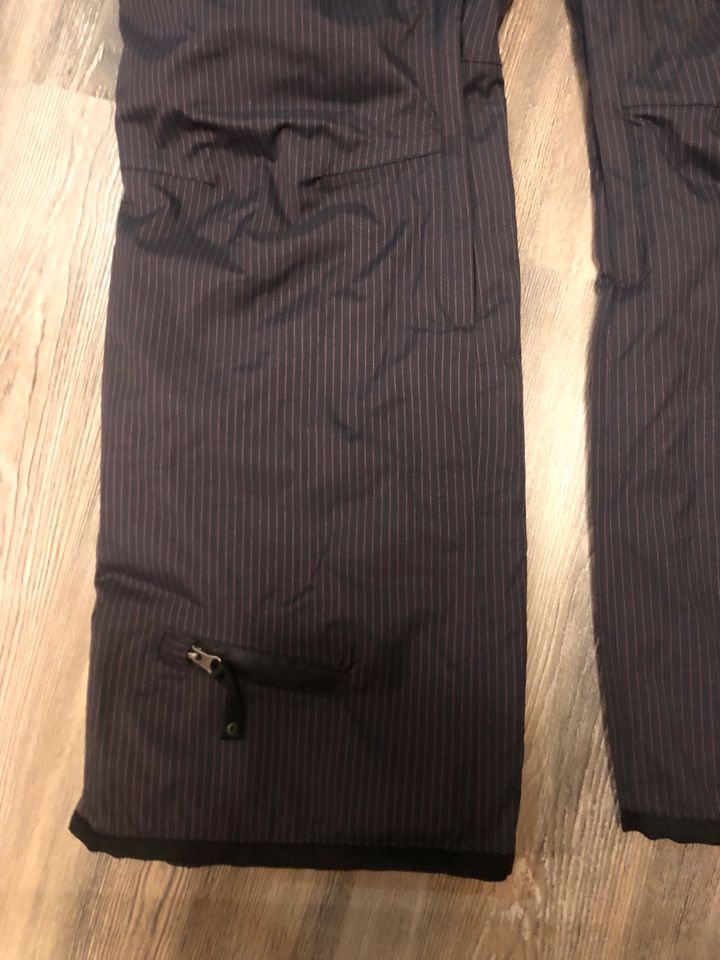 Snowboardhose Skihose Damen Gr. 40/42 in Großpostwitz