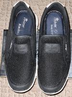 Damen Slipper von Rieker Schwarz Größe 41 Neuwertig Sachsen-Anhalt - Allstedt Vorschau