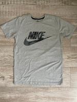 Nike T-Shirt Größe XS-S Essen - Essen-Kray Vorschau