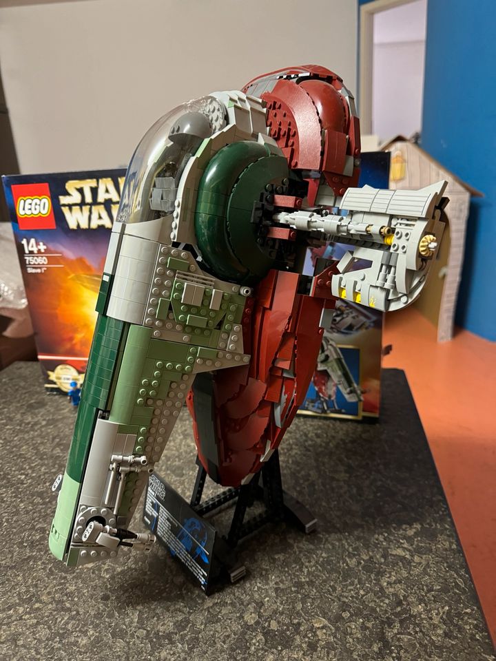 Lego Star Wars 75060 UCS Slave 1 - 300€ VB in Stuttgart